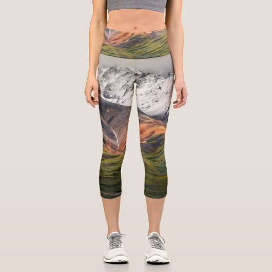 Polychrome-Berg, Denali NP, Alaska Capri Leggings (Vorderseite)