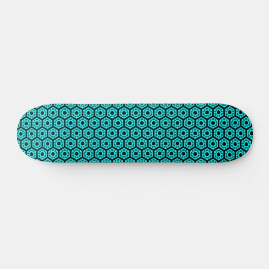 Polygone v1 - Schwarz und Cyan Skateboard (Horizontal)