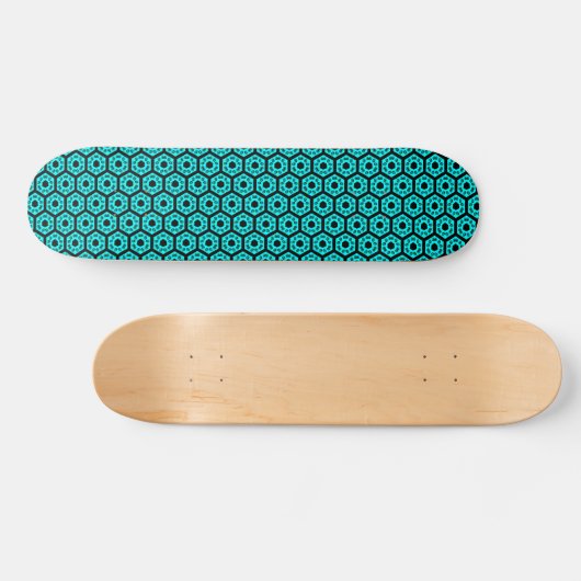 Polygone v1 - Schwarz und Cyan Skateboard (Horizontal)
