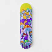 Polymorph Psychedelic Mushroom Mountain Skateboard (Vorderseite)