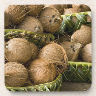 Polynesien, Königreich Tonga. Anzeige von Kokosn Untersetzer