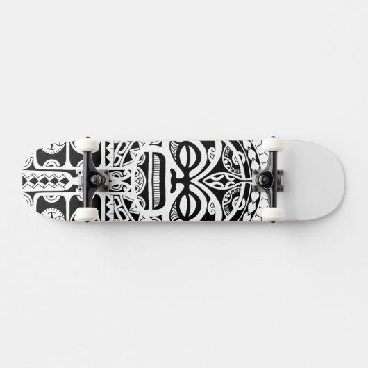 Polynesier Tiki Stammes- Maskentätowierung Skateboard (Horizontal)