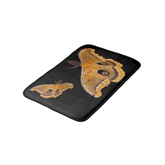 Polyphemus Moth Bath Mats Badematte (Schrägansicht)