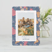 Pom Beanie Kaffee Weihnachtsfeiertag Fotokarte Einladung (Stehend Vorderseite)