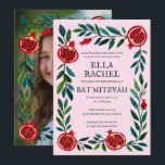 Pomegranates B'nai Bat Bar Mitzvah Custom Foto Einladung<br><div class="desc">Perfekte Karte, um eine Bar mitzvah, Fledermausmitzvah oder andere jüdische Feier anzukündigen! Handgemachte Kunst für Sie! Vollständig anpassbar! Klicken Sie oben auf "Personalisieren", um den Text zu bearbeiten und Ihr Foto auf der Rückseite hinzuzufügen. Klicken Sie auf "Bearbeiten mit dem Design-Tool", um die Schriftart, Farben und Platzierungen anzupassen und das...</div>