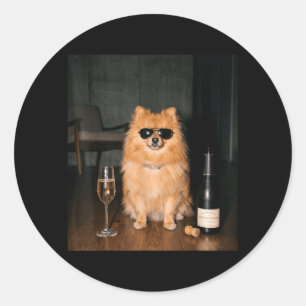 Pomeranian trinkt Champagner Lustiger Vatertag Runder Aufkleber