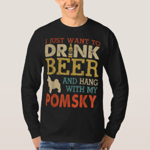 Pomsky-Vater trinkt Bier und hängt mit Hund lustig T-Shirt