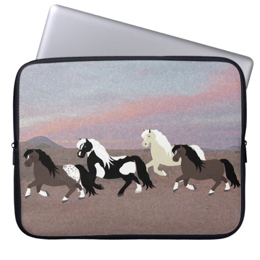 Ponies Neoprene Laptop Sleeve (Vorderseite)