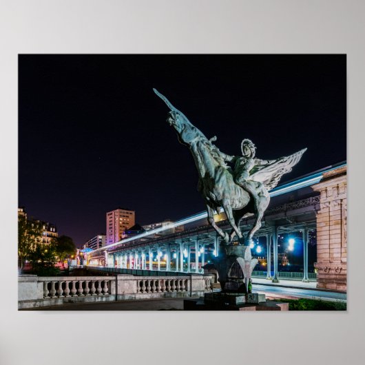 Pont de Bir-Hakeim in night - Paris, Frankreich Poster (Vorne)