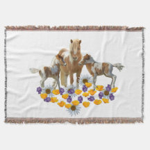 Pony Family in Blume