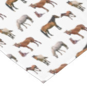 Pony Party Tablecloth (Farbe auswählen) Tischdecke (Schrägansicht)