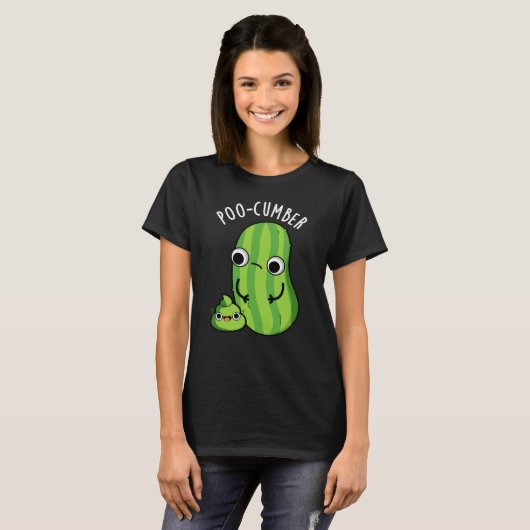 Poo cumber Funny Cucumber Pun Dark BG T-Shirt (Vorne ganz)