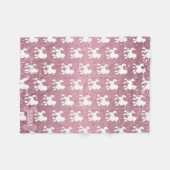 Poodle auf rosa Glitzer Fleecedecke (Vorderseite (Horizontal))