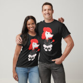Poodle Black Widow von Centtaro T-Shirt (Unisex)