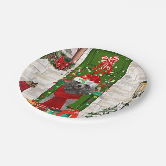 Poodle Christmas Pappteller (Schrägansicht)