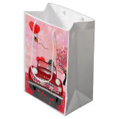 Poodle Dog Car mit Herzvalentiner Mittlere Geschenktüte (Vorderseite Schrägansicht)
