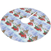 Poodle Dog in Christmas Delivery LKW Schnee Polyester Weihnachtsbaumdecke (Schrägansicht)