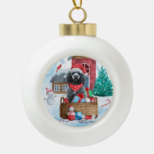 Poodle Hund im Schnee Weihnachtshaus Keramik Kugel-Ornament (Vorderseite)