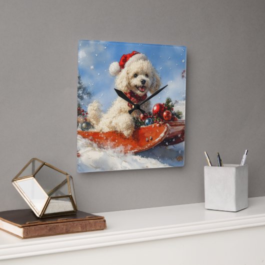 Poodle Hund in Sledge Lass es Schnee Weihnachten Quadratische Wanduhr (Büro)