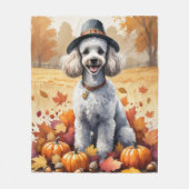 Poodle im Herbst hinterlässt Erntedank Kunst Fleecedecke (Vorderseite)