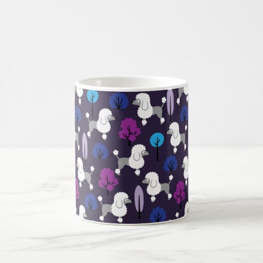 Poodle im Park Kaffeetasse (Mittel)