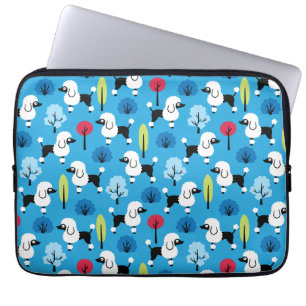 Poodle im Park Laptopschutzhülle