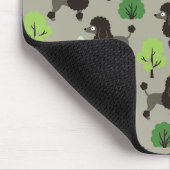 Poodle im Park Mousepad (Ecke)