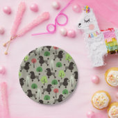 Poodle im Park Pappteller (Party)