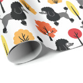 Poodle im Park Wrapping Paper Geschenkpapier (Rolleneckpunkt)