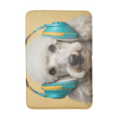 Poodle mit Kopfhörer Badematte (Vorderseite Vertikal)
