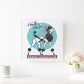 Poodle Parlor Quadratische Wanduhr (Zuhause)