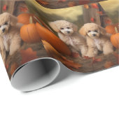 Poodle Puppy Autumn Delight Pumpkin Geschenkpapier (Rolleneckpunkt)
