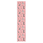 Poodle Skirt Retro Pink and Black 50s Pattern Kurzer Tischläufer (Vorderseite)