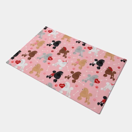 Poodle Valentine Pattern Fußmatte (Schrägansicht)