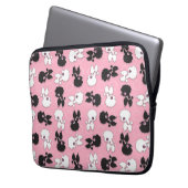 Poodles auf rosa Schläfchen Laptopschutzhülle (Vorderseite Links)