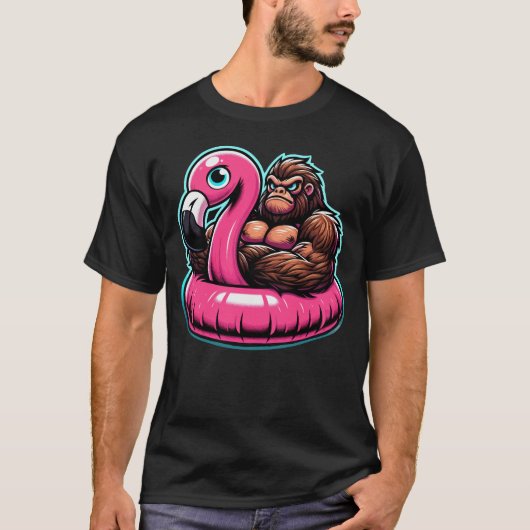 Pool Party Bigfoot Flamingo T-Shirt (Vorderseite)