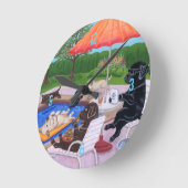 Pool Party Labradors 2 Bilder Runde Wanduhr (Winkel)