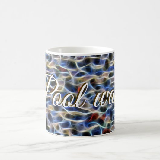 Pool Wasser ein Kunstkonzept von Glitch2 Designs Kaffeetasse (Mittel)