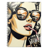 Pop Art Comic Buch Hübsche Frau Drink Soda (Vorderseite)