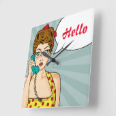 Pop Art Female Quadratische Wanduhr (Winkel)