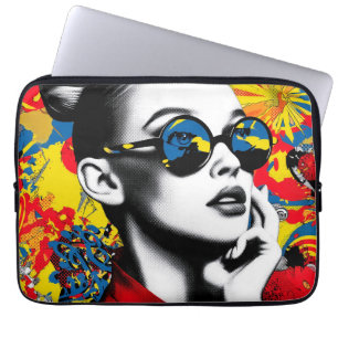 Pop-Art-Frau mit Sonnenbrille Laptopschutzhülle