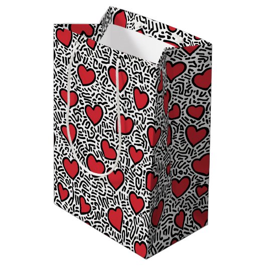 Pop Art Heart Pattern Mittlere Geschenktüte (Rückseite Schrägansicht)