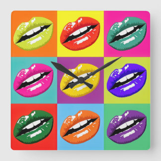 Pop Art Lips Muster Design Uhr. Quadratische Wanduhr