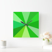 Pop Art Modern 60er Funky Geometric Rays in Green Quadratische Wanduhr (Zuhause)