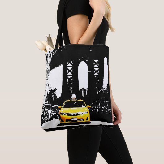 Pop Art Nyc New York Gelbes Taxi Brooklyn Bridge Tasche (Von Nahem)