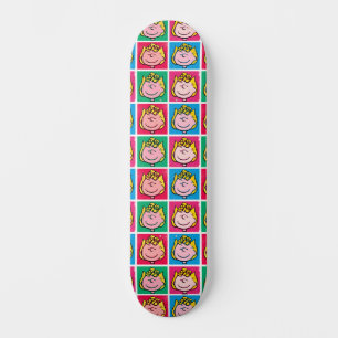 Pop Art Sally Mod für Ihr Muster Skateboard