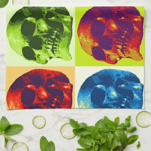 Pop Art Skull Handtuch (Gefaltet)