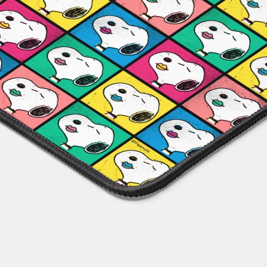 Pop Art Snoopy | Mod für Ihr Muster Schreibtischunterlage (Ecke)