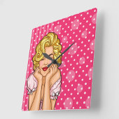 Pop Art Woman Dream Quadratische Wanduhr