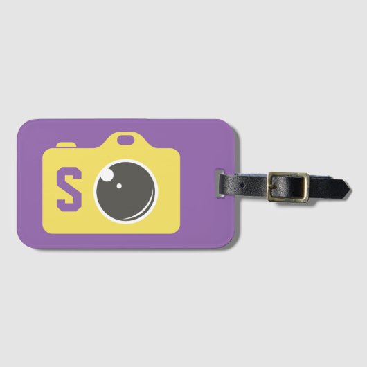 Pop Art Yellow Camera Lila Monogram Gepäckanhänger (Vorderseite (Horizontal))